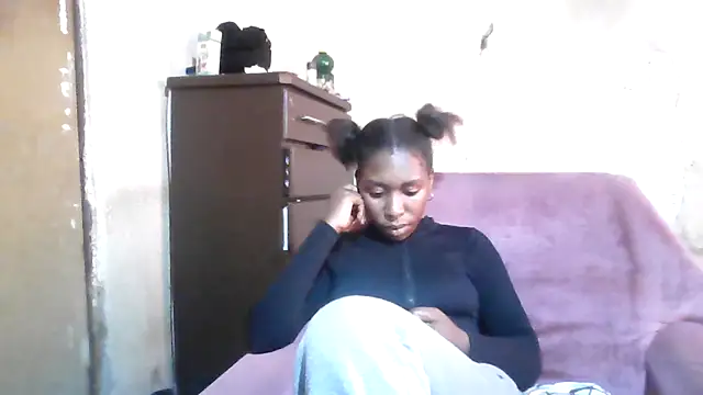 Snapshot of Hotdaily04 chatting on 19, 9, 2025 Hotdaily04 online show from 19, 9, 2025