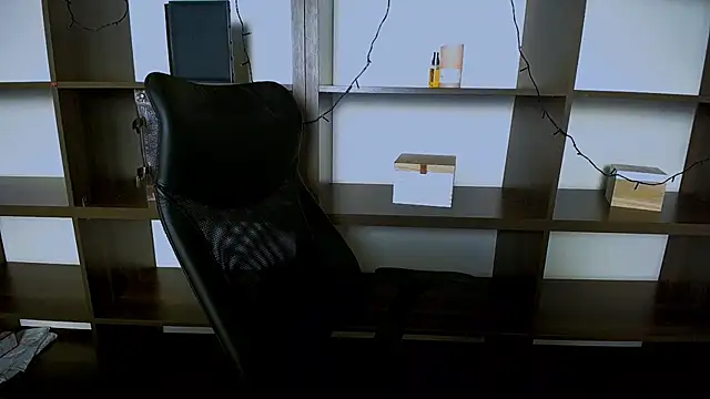 Lexi Jous online show from 18, 1, 2025