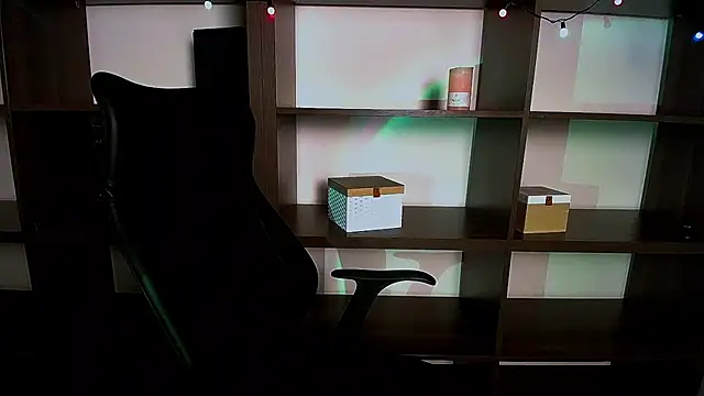 Lexi Jous online show from 14, 2, 2025