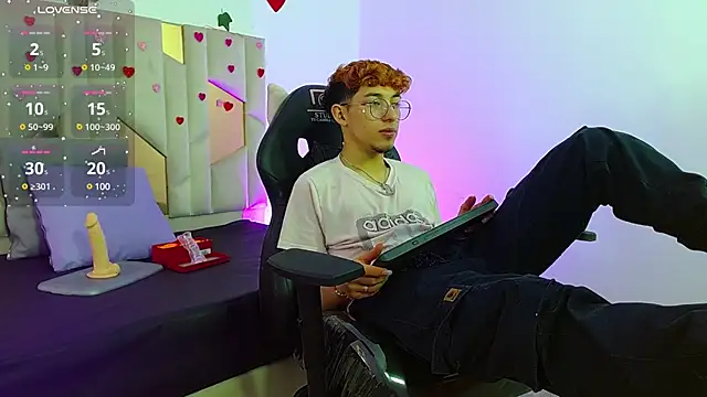 Axel tay online show from 4, 3, 2025