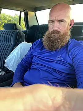 Snapshot of 32XRedBeard chatting on 10, 2, 2025 32XRedBeard online show from 10, 2, 2025