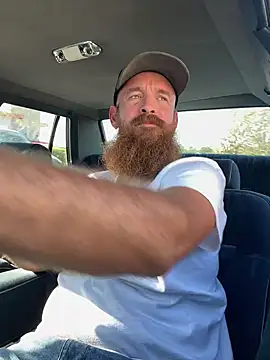 Snapshot of 32XRedBeard chatting on 18, 2, 2025 32XRedBeard online show from 18, 2, 2025