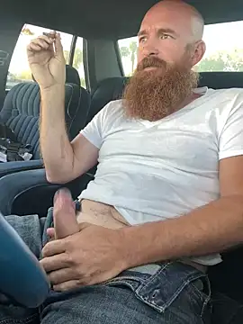 Snapshot of 32XRedBeard chatting on 3, 3, 2025 32XRedBeard online show from 3, 3, 2025