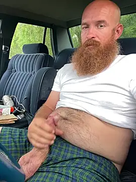 Snapshot of 32XRedBeard chatting on 17, 3, 2025 32XRedBeard online show from 17, 3, 2025