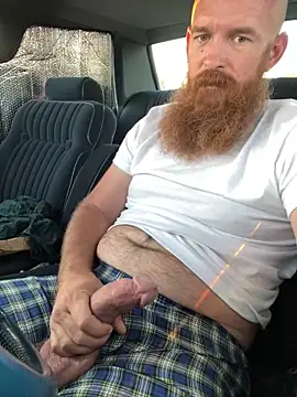 Snapshot of 32XRedBeard chatting on 22, 3, 2025 32XRedBeard online show from 22, 3, 2025