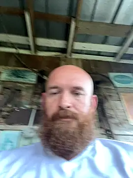 Snapshot of 32XRedBeard chatting on 9, 11, 2025 32XRedBeard online show from 9, 11, 2025