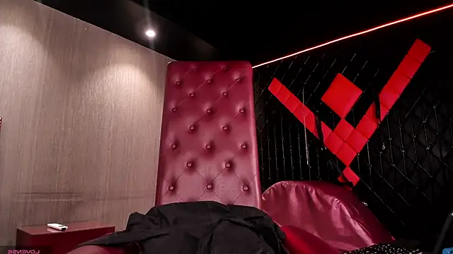 Domina-tef online show from 21, 2, 2025