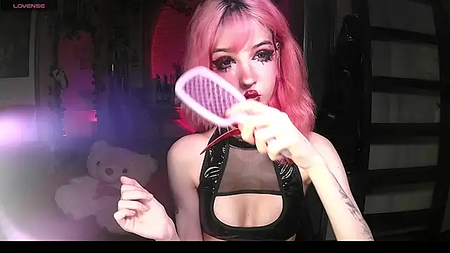 Snapshot of Ink__pleasure chatting on 24, 9, 2025 Ink  pleasure online show from 24, 9, 2025