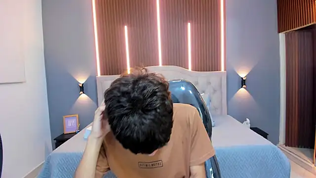 Tommy18   online show from 20, 9, 2025