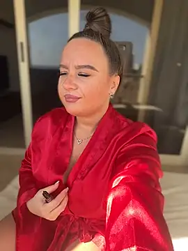 Ivy Davidson online show from 6, 2, 2025