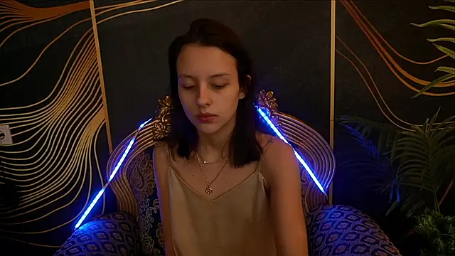 AnnaElys online show from 31, 1, 2025