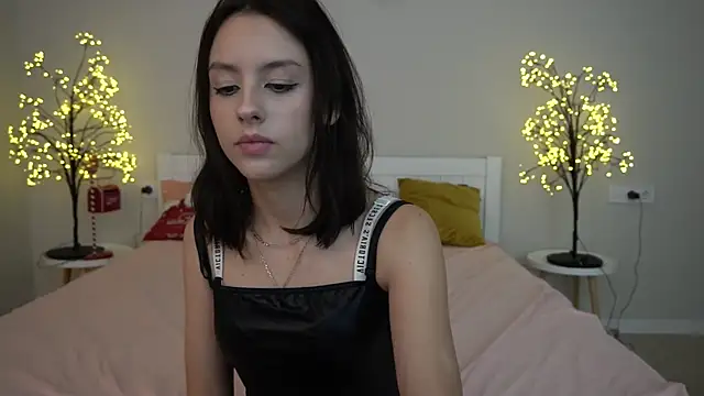 AnnaElys online show from 6, 2, 2025