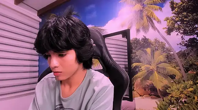 AllanYong18 online show from 20, 1, 2025