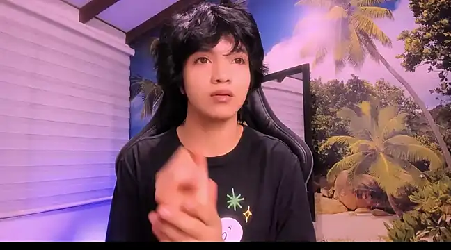 AllanYong18 online show from 27, 1, 2025