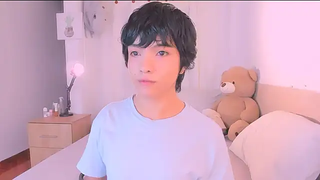 AllanYong18 online show from 30, 9, 2025