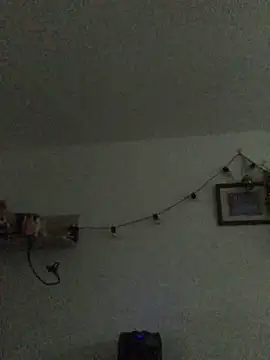 Snapshot of NubeZea chatting on 7, 2, 2025 NubeZea online show from 7, 2, 2025