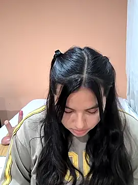 morecita29 online show from 6, 11, 2025