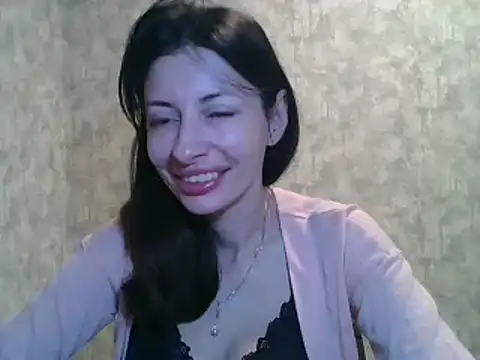 LissaBlossom online show from 9, 3, 2025