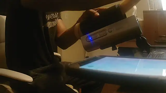 MrDaddyBbSnake online show from 5, 6, 2026