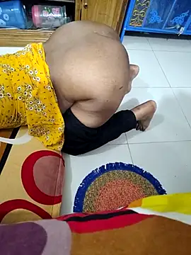 Snapshot of Horny_Desi_Girl chatting on 12, 3, 2025 Horny Desi Girl online show from 12, 3, 2025