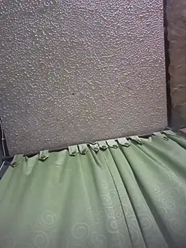 Snapshot of ElHades086 chatting on 24, 10, 2025 ElHades086 online show from 24, 10, 2025