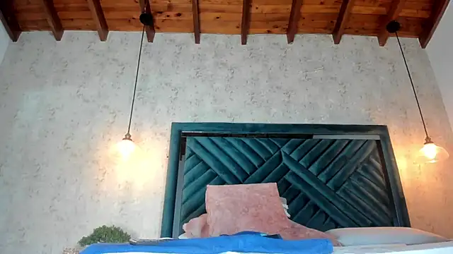 Marttina Ruiz online show from 28, 2, 2025