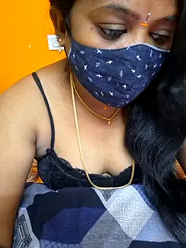 Snapshot of kanikasree chatting on 18, 2, 2025 kanikasree online show from 18, 2, 2025