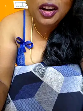 Snapshot of kanikasree chatting on 1, 3, 2025 kanikasree online show from 1, 3, 2025