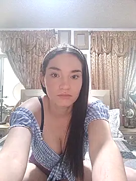 Snapshot of chelsea_bolton_ chatting on 1, 3, 2025 chelsea bolton online show from 1, 3, 2025