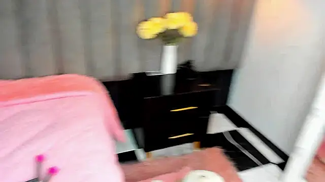 Snapshot of chelsea_bolton_ chatting on 24, 11, 2025 chelsea bolton online show from 24, 11, 2025