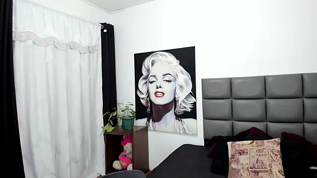 blondie lover69 online show from 24, 1, 2025