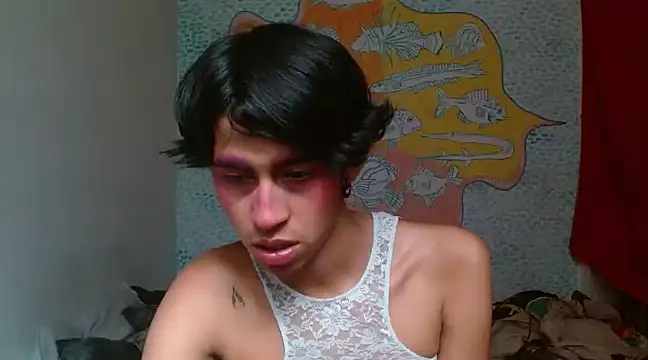Snapshot of boysLittle chatting on 24, 2, 2025 boysLittle online show from 24, 2, 2025