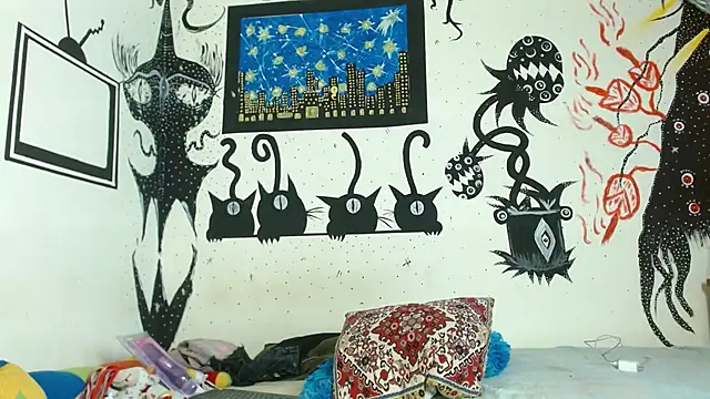 Snapshot of boysLittle chatting on 18, 10, 2025 boysLittle online show from 18, 10, 2025