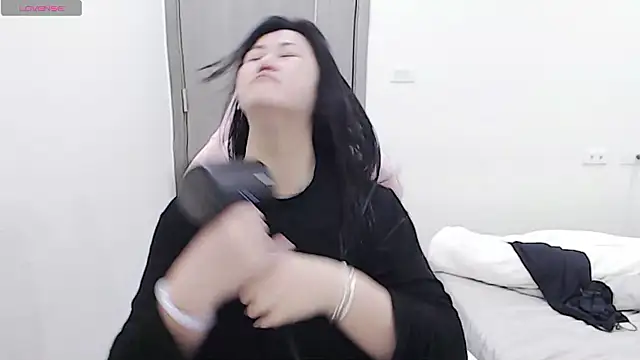 Snapshot of minnie9009 chatting on 9, 1, 2026 minnie9009 online show from 9, 1, 2026