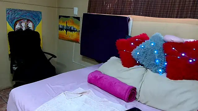 Snapshot of PEBBLES365 chatting on 30, 10, 2025 PEBBLES365 online show from 30, 10, 2025