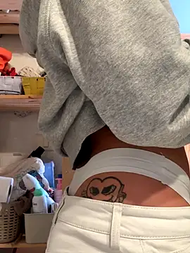 Ginger10 online show from 18, 12, 2025