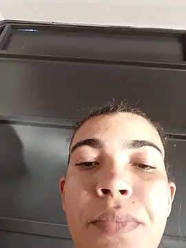 Snapshot of oliveira_k chatting on 14, 7, 2026 oliveira k online show from 14, 7, 2026