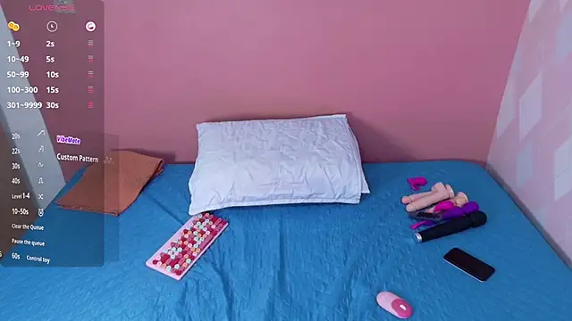 hotiergirl online show from 29, 9, 2025