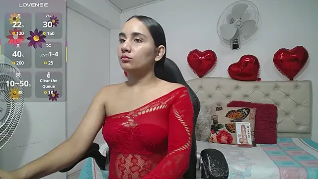 Snapshot of Maylin_horny19 chatting on 12, 10, 2025 Maylin horny19 online show from 12, 10, 2025