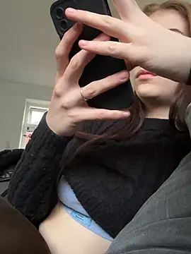 VioletxBlue online show from 21, 3, 2026