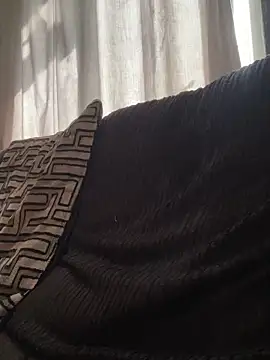 Snapshot of VioletxBlue chatting on 18, 6, 2026 VioletxBlue online show from 18, 6, 2026