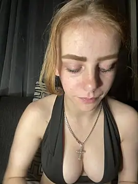 Snapshot of VioletxBlue chatting on 22, 6, 2026 VioletxBlue online show from 22, 6, 2026