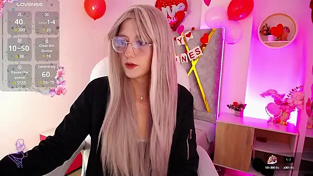 SussanHottye1  online show from 18, 2, 2025