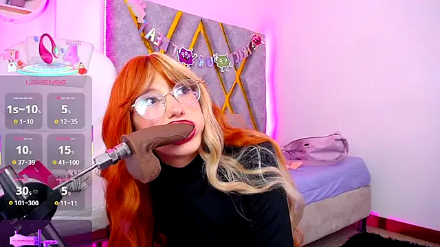 SussanHottye1  online show from 1, 12, 2025