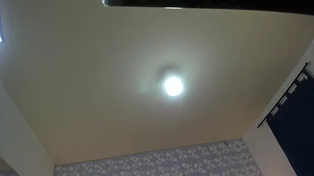 Snapshot of SalomeSimonz chatting on 25, 9, 2025 SalomeSimonz online show from 25, 9, 2025