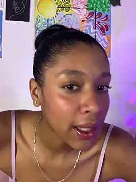 ElectraaJoness online show from 7, 5, 2026