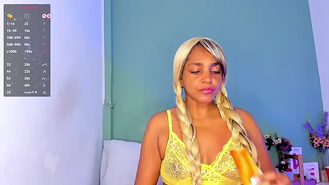 Snapshot of LovelyNickii chatting on 26, 2, 2025 LovelyNickii online show from 26, 2, 2025