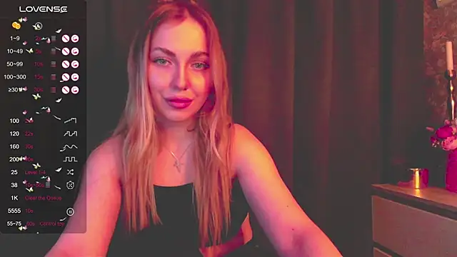 Snapshot of Mika_Rayy chatting on 15, 1, 2025 Mika Rayy online show from 15, 1, 2025