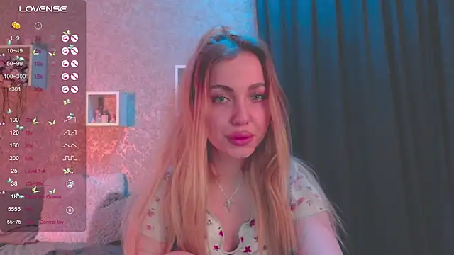 Snapshot of Mika_Rayy chatting on 22, 1, 2025 Mika Rayy online show from 22, 1, 2025