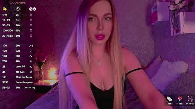 Snapshot of Mika_Rayy chatting on 7, 3, 2025 Mika Rayy online show from 7, 3, 2025